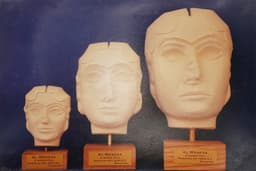 Heads of a Sumerian women Al Warkaa